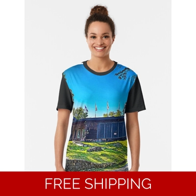 Le Studio Graphic T-Shirt Building 2020